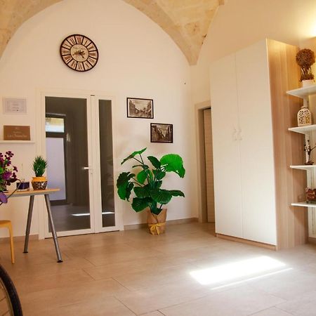 Bed and Breakfast Residenza Le Chianche Latiano Exterior foto
